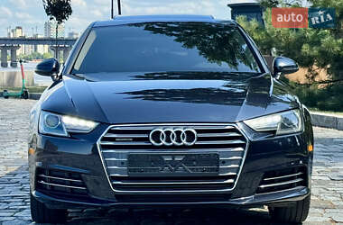 Седан Audi A4 2016 в 