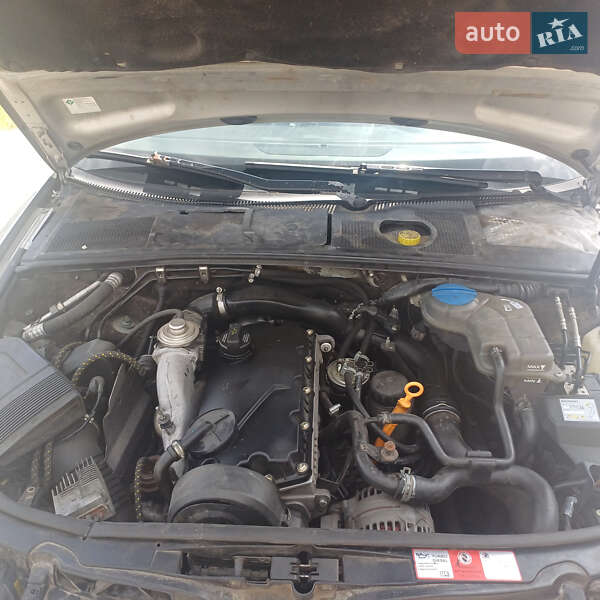 Універсал Audi A4 2001 в Бережанах