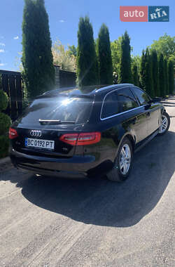 Универсал Audi A4 2012 в 