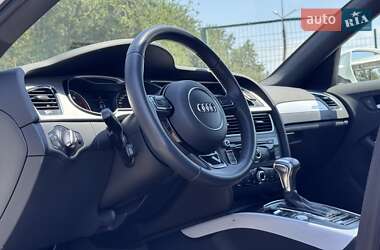 Седан Audi A4 2015 в 