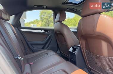 Седан Audi A4 2015 в 