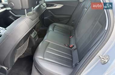 Седан Audi A4 2015 в 