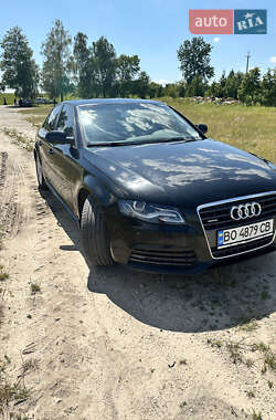 Седан Audi A4 2011 в 