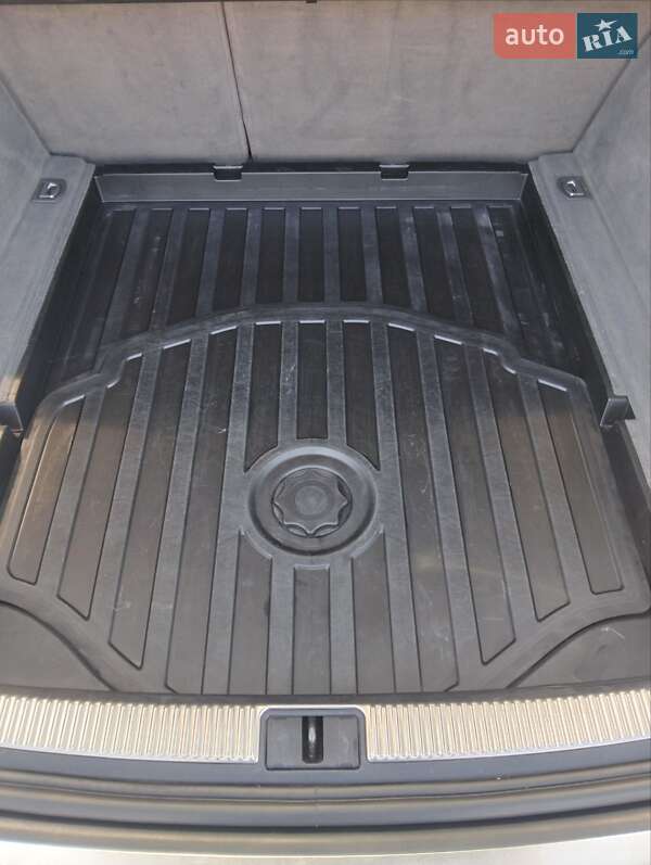 Универсал Audi A4 2001 в Луцке