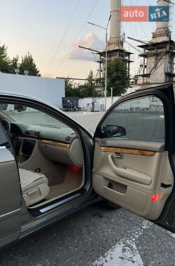 Седан Audi A4 2005 в 