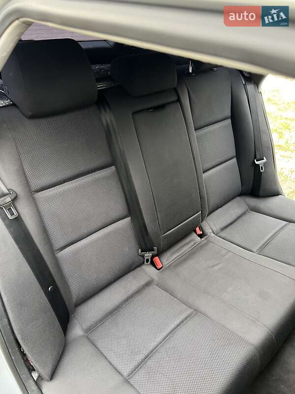 Универсал Audi A4 2002 в Харькове