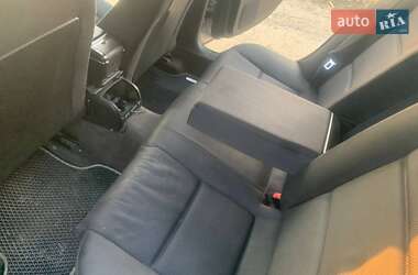 Седан Audi A4 2001 в 