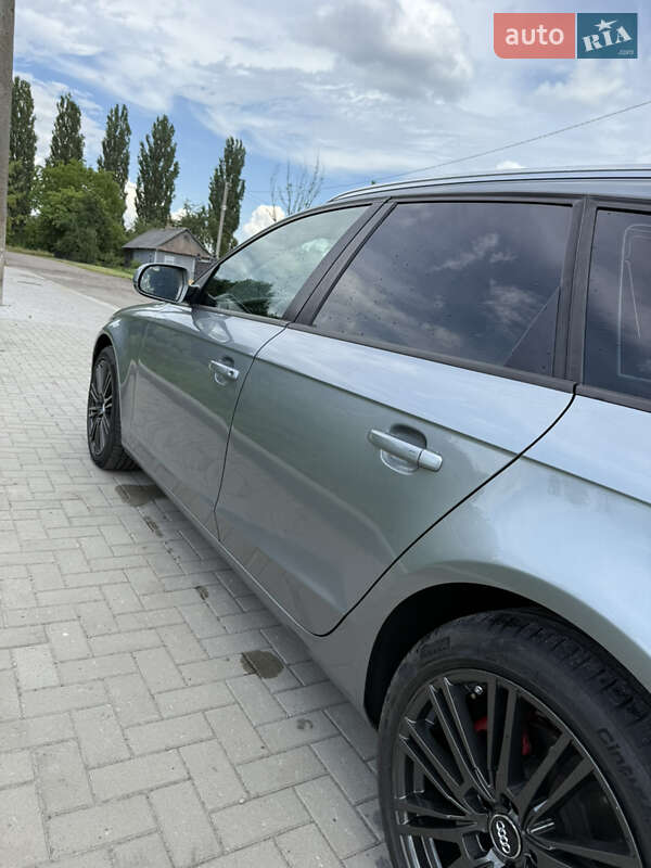 Універсал Audi A4 2010 в Луцьку