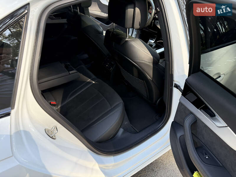 Седан Audi A4 2020 в Києві