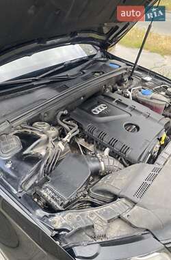Седан Audi A4 2012 в 