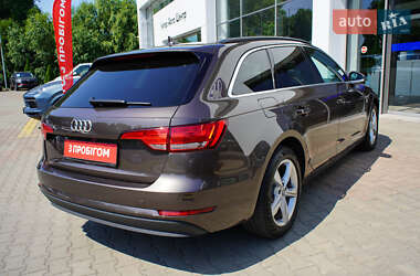 Универсал Audi A4 2018 в 