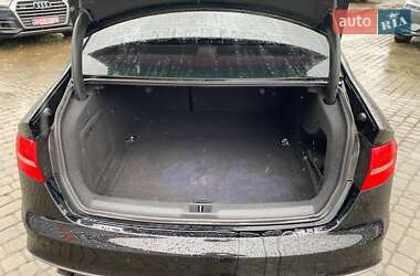 Седан Audi A4 2015 в 