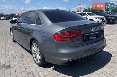 Седан Audi A4 2013 в 