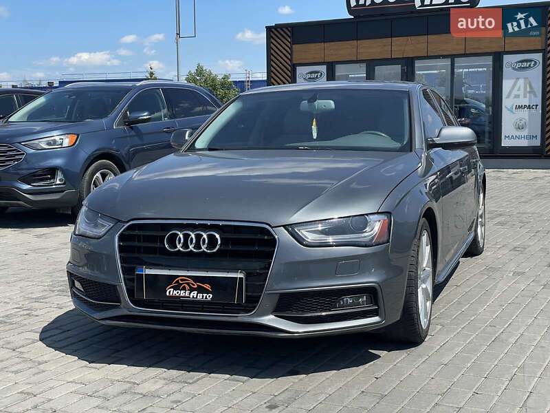 Седан Audi A4 2013 в Львове