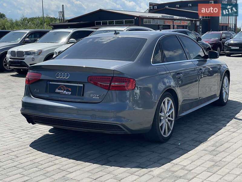 Седан Audi A4 2013 в Львове