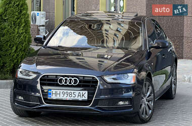 Седан Audi A4 2014 в 