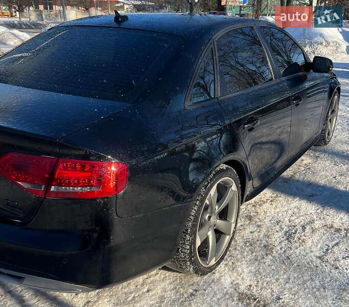 Седан Audi A4 2011 в Киеве