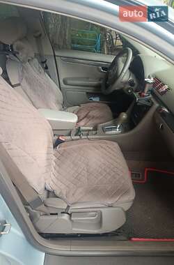 Универсал Audi A4 2003 в 