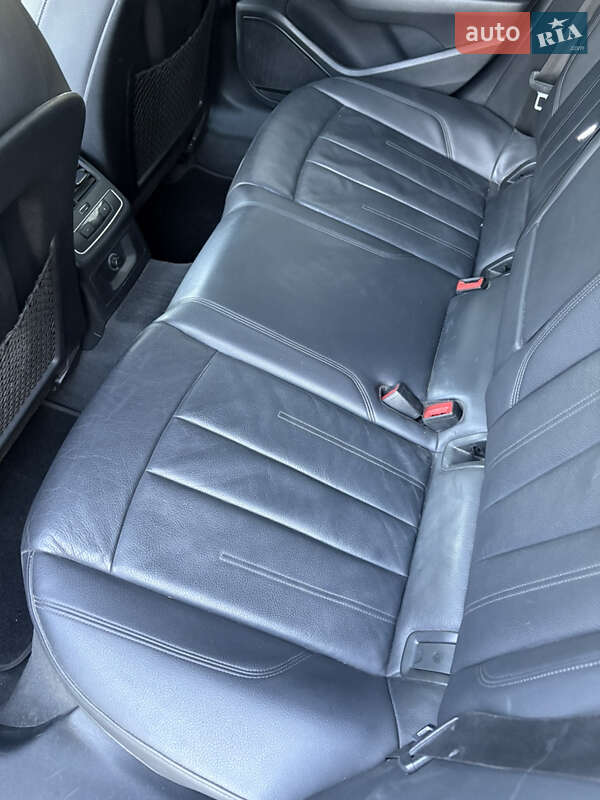 Седан Audi A4 2017 в Харькове