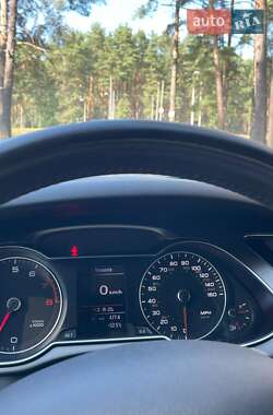 Седан Audi A4 2012 в 