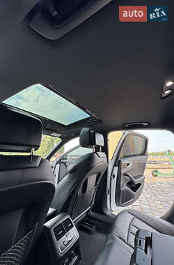 Седан Audi A4 2022 в 
