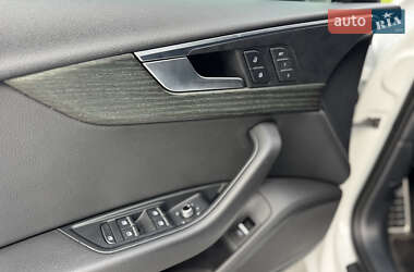 Седан Audi A4 2019 в 