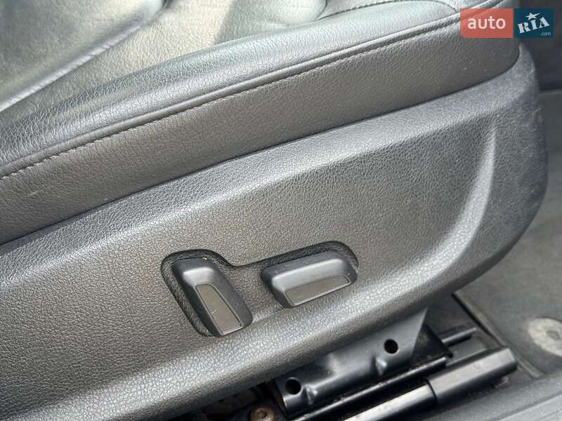Седан Audi A4 2010 в Виннице