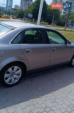 Седан Audi A4 2002 в 