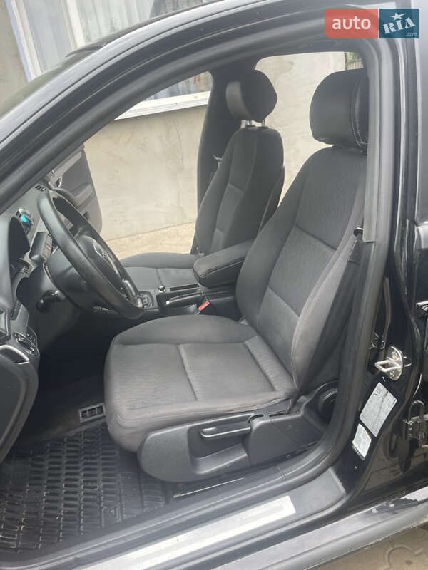 Седан Audi A4 2006 в Снігурівці