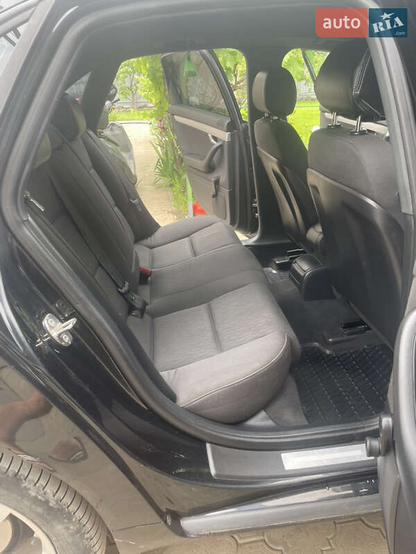Седан Audi A4 2006 в Снігурівці