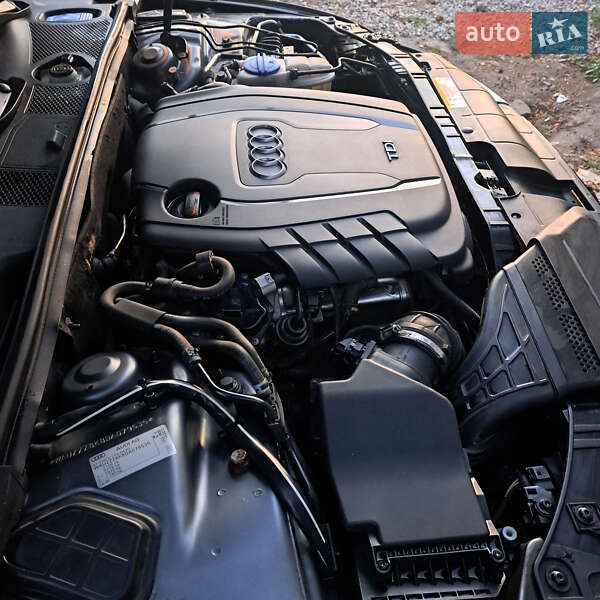 Универсал Audi A4 2012 в Ужгороде