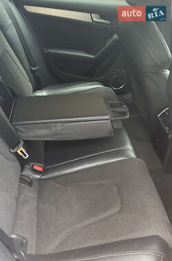 Седан Audi A4 2012 в 