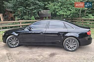Седан Audi A4 2013 в 