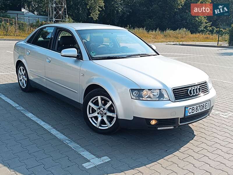 Седан Audi A4 2002 в 