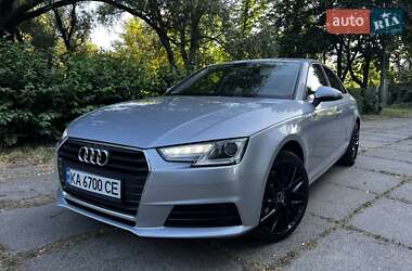 Седан Audi A4 2016 в 