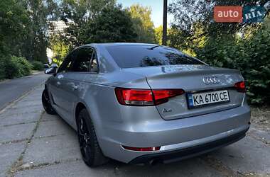Седан Audi A4 2016 в 