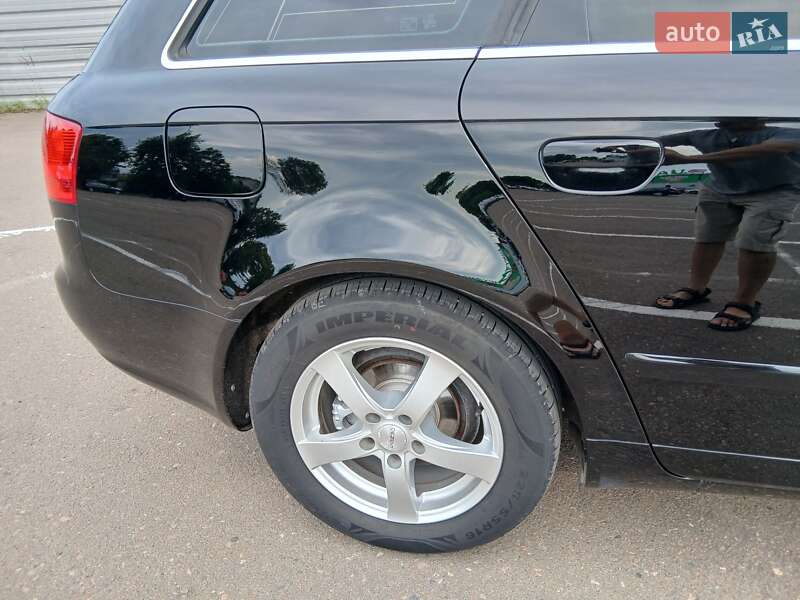 Универсал Audi A4 2004 в Ровно