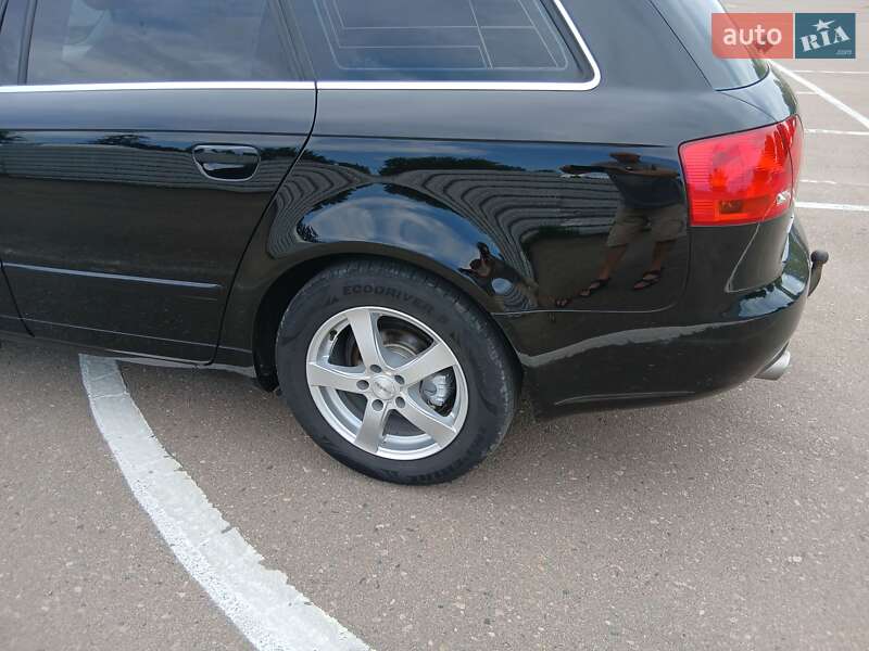 Универсал Audi A4 2004 в Ровно