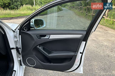 Седан Audi A4 2015 в 