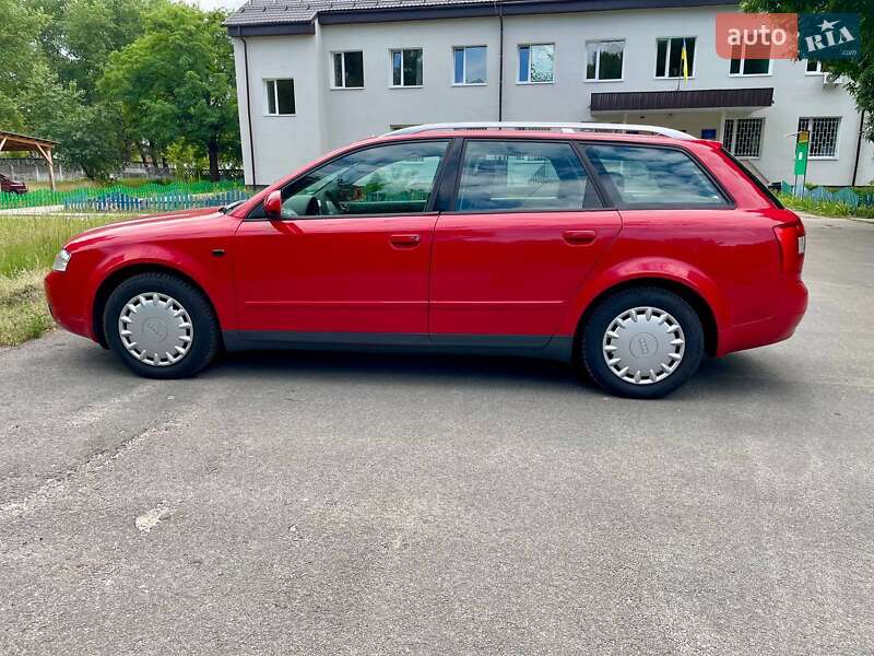 Универсал Audi A4 2002 в Киеве
