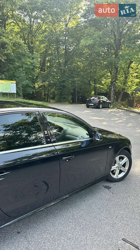 Седан Audi A4 2013 в Трускавці