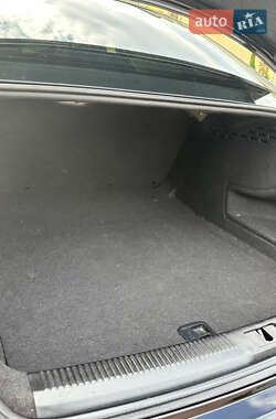 Седан Audi A4 2013 в 