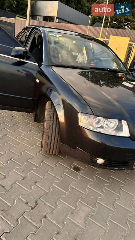 Седан Audi A4 2001 в Полтаве
