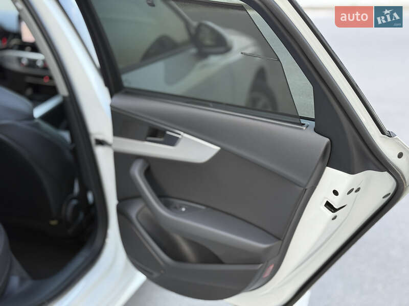 Універсал Audi A4 2019 в Вінниці