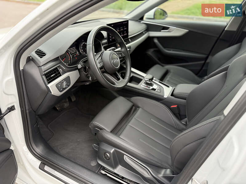 Універсал Audi A4 2019 в Вінниці
