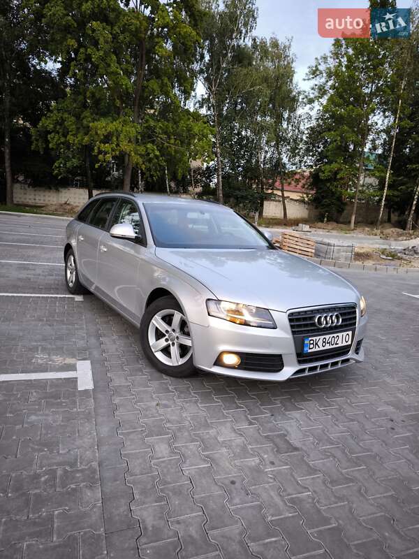 Універсал Audi A4 2008 в Рівному