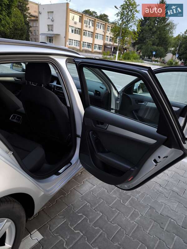 Універсал Audi A4 2008 в Рівному