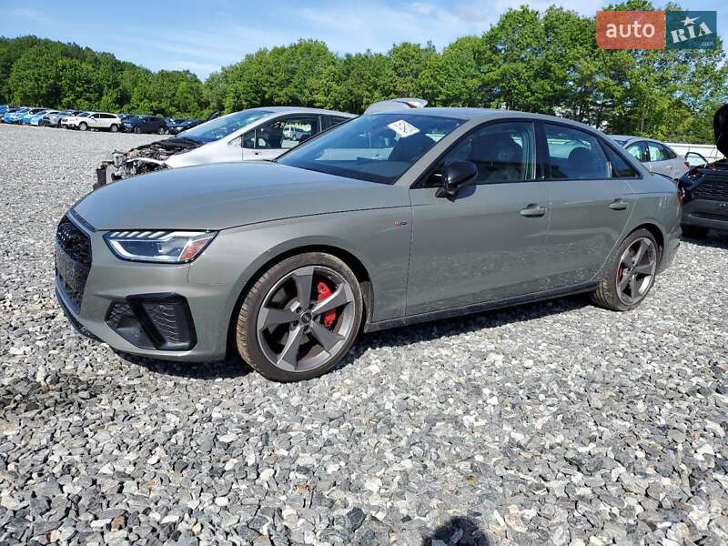 Седан Audi A4 2022 в Львове