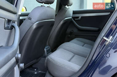 Седан Audi A4 2006 в 