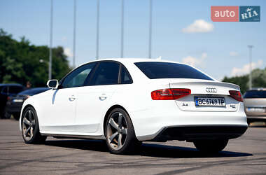 Седан Audi A4 2014 в 